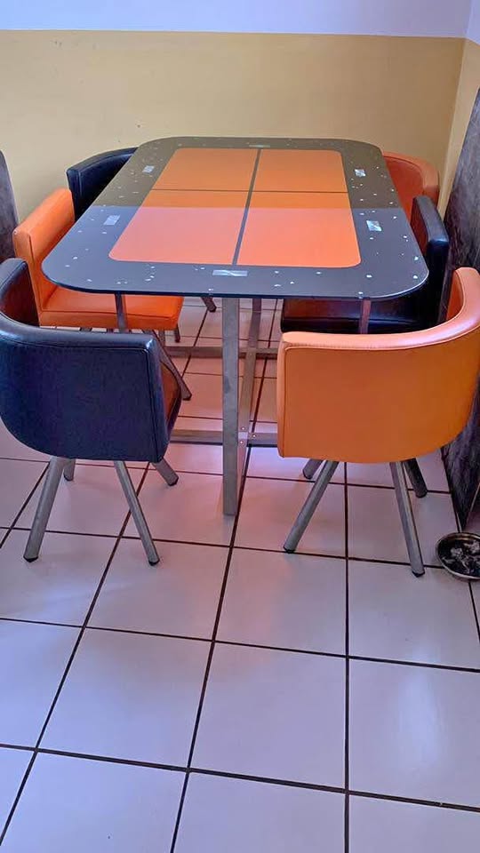 Salle à manger 6place